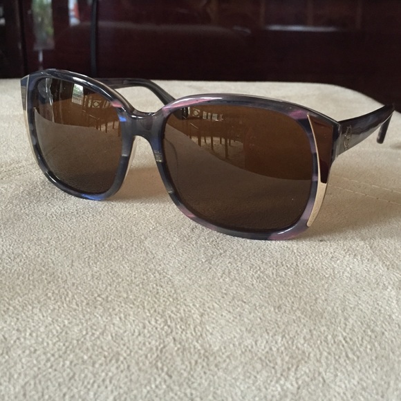 House of Harlow 1960 Julie Iridescent Sunglasses