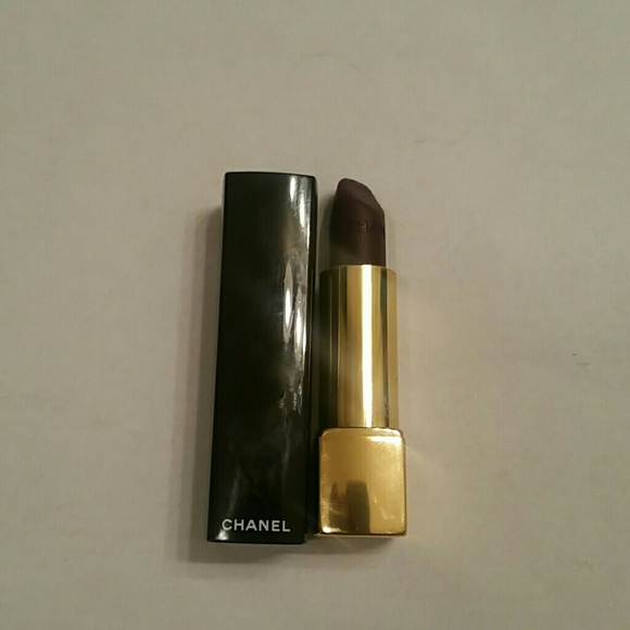 SOLD Chanel Limited Edition Rouge Allure L'Impa