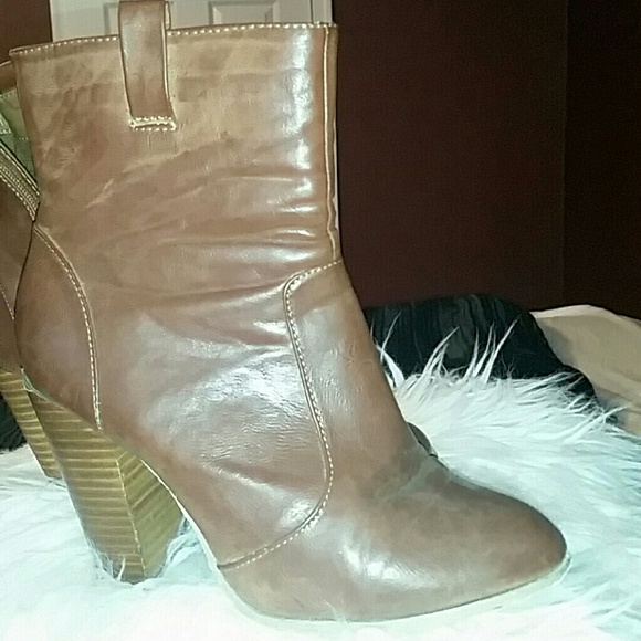 Brown leather shoes