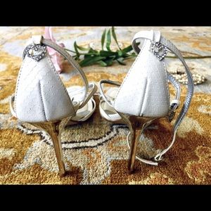 GUESS By Marciano Heels