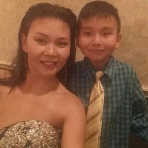 Meet your Posher, Sarantsetseg