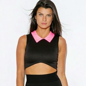 Peter Pan Pink Collar Black Crop Top Peter Pan Pink Collar Black Crop Top