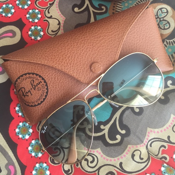 Rayban Aviator Sunglasses (RB3025)
