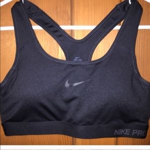 Nike Pro Dri-fit sports bra
