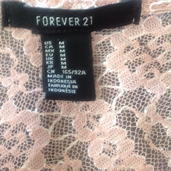 Pink and ivory chiffon maxi dress. - Picture 3 of 3