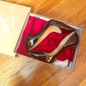 Christian Louboutin So Kate 40.5 Christian Louboutin So Kate 40.5
