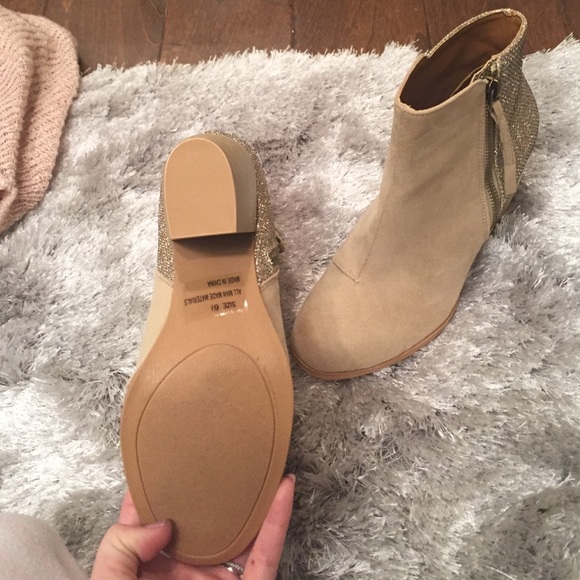 Sparkly Booties Size 6.5 - image 3