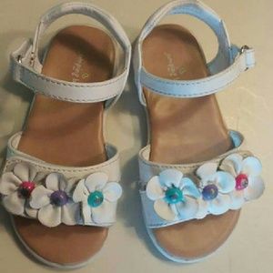 Size 8 toddler sandels