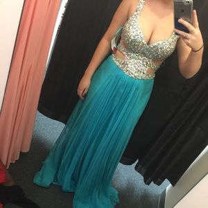 Dress has never been worn got a new dress instead