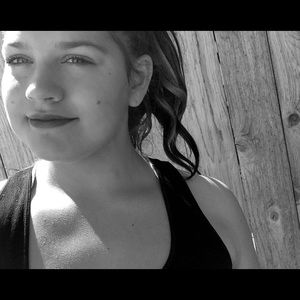 Meet your Posher, Kady