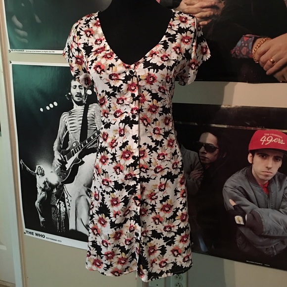 90s Style Button Up Dress!