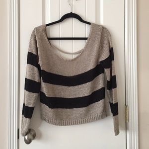 Sexy pull over sweater. Bought at Brandy Melville.