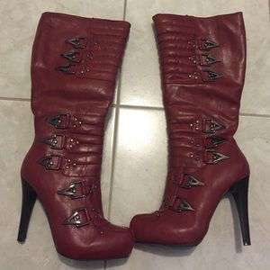 Sexy! Leather upper red boots!
