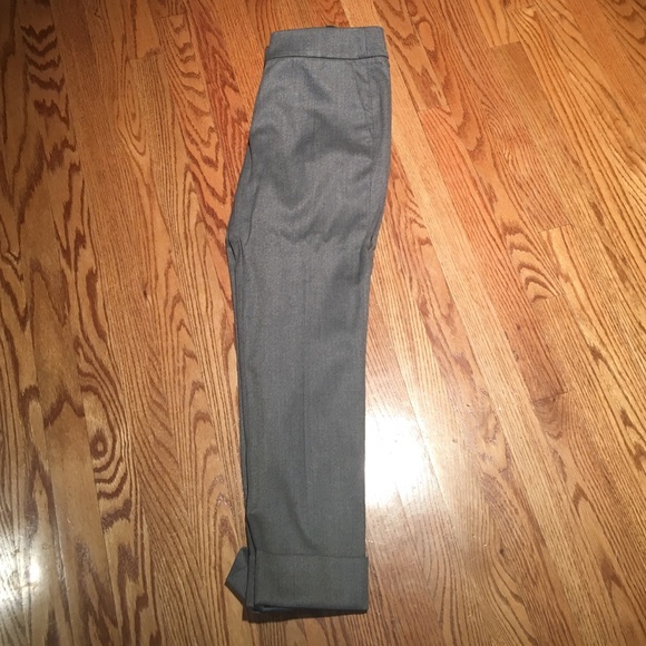 Loft gray ankle pants size 6 - Picture 1 of 2