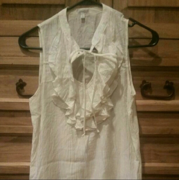 Cream colored sleeveless top