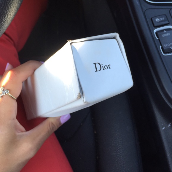 Dior \