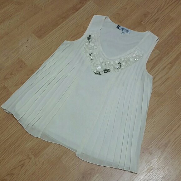 Jennifer Lopez Tops - JLo Romantic Top