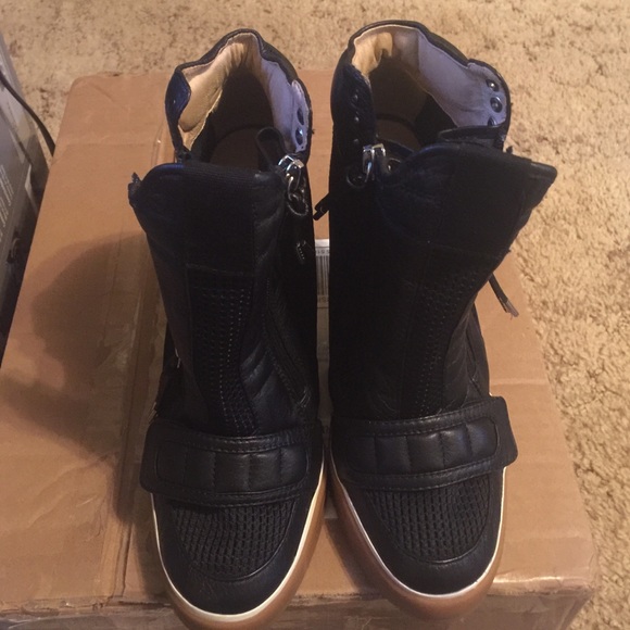 L.A.M.B. Sneakers!