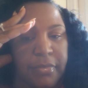 Meet your Posher, Latasha