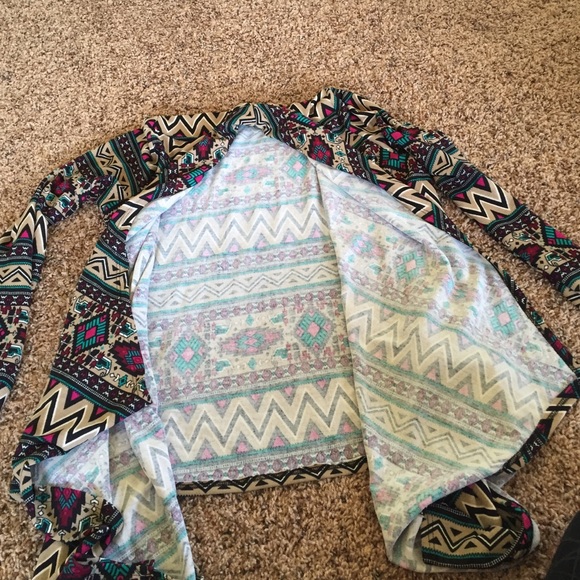 Aztec cardigan - Picture 2 of 4