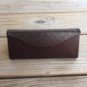 Authentic Gucci small Sunglass case