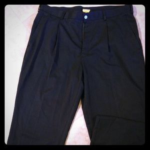 Black Nike golf pants
