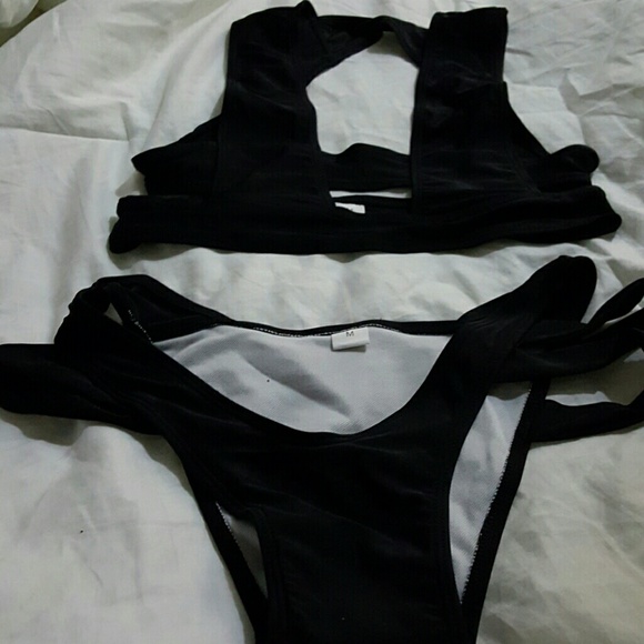 New Strappy Women Push Up Bikini Set black - Picture 4 of 4