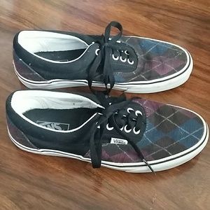 VANS Argyle Print Lace Up Shoes Size 9.5