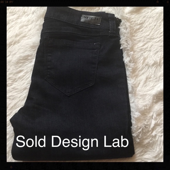 SOLD skinny jeans‼️$20