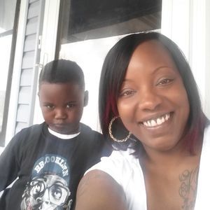 Meet your Posher, Maegan