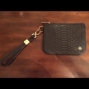 Kendra Scott Small Wristlet in Black