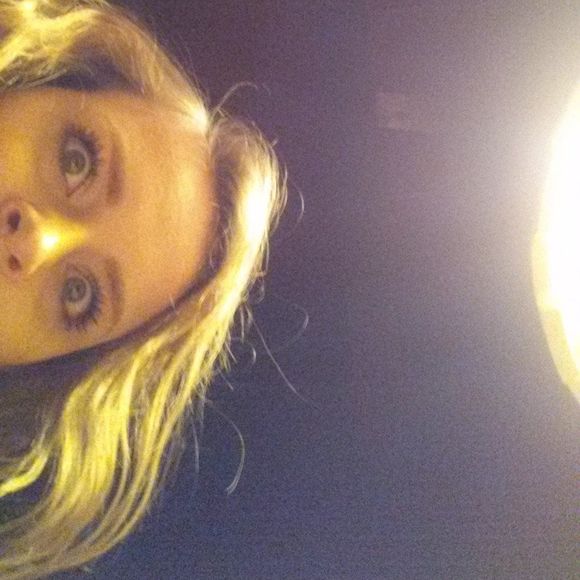 Meet your Posher, Harper - Picture 1 of 1