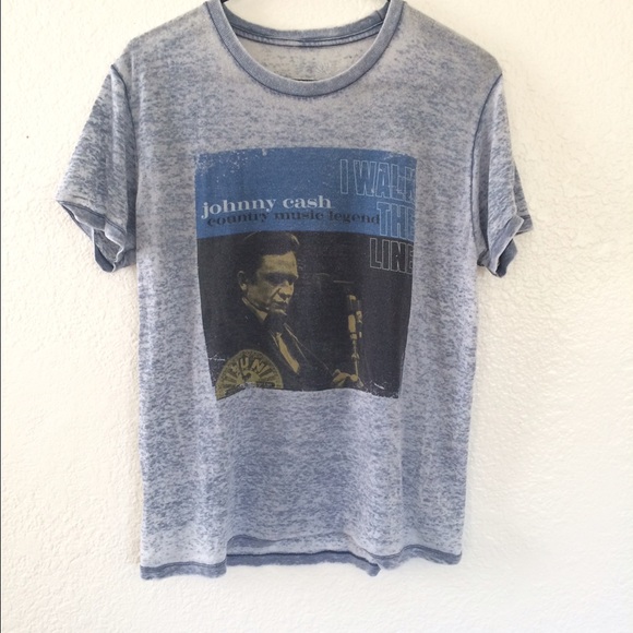 Johnny Cash tee 🎸