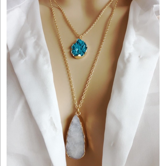 Jewelry - Faux Stone Double Pendant Necklace