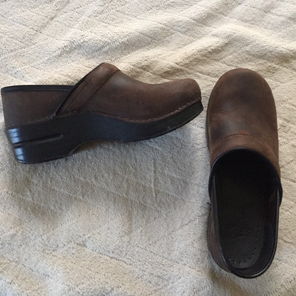 Dansko clogs size 37