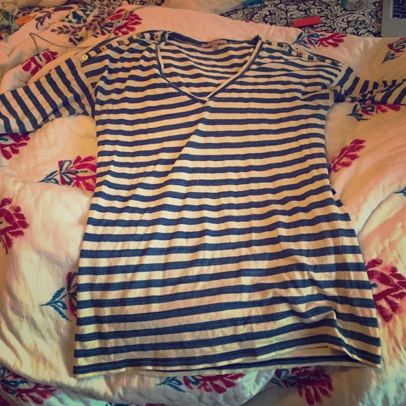 Gap Blue stripped t-shirt w/gold buttons