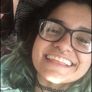 Meet your Posher, Amber