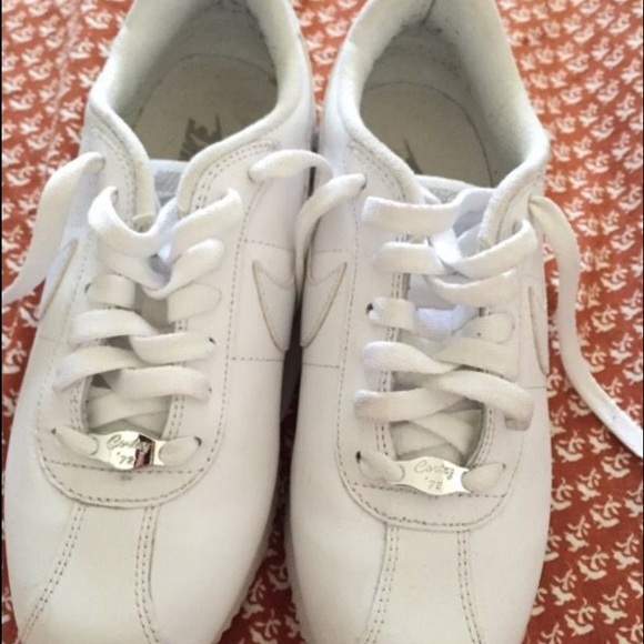Nike Shoes - Nike Cortez shoes