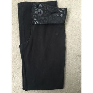 Victoria's Secret yoga pants