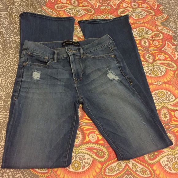 Express Slim Flare jean