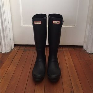 Matte Black Hunters Rain Boots