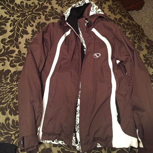 Ski jacket