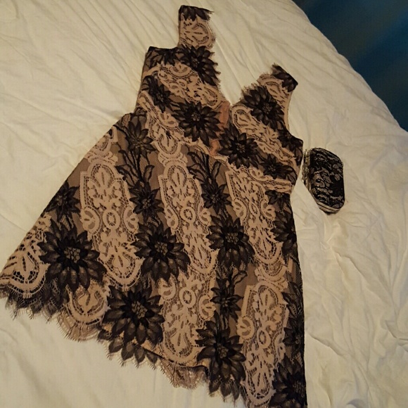 Fabulous Dress + match clutch
