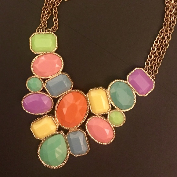 Gorgeous multi-color statement necklace