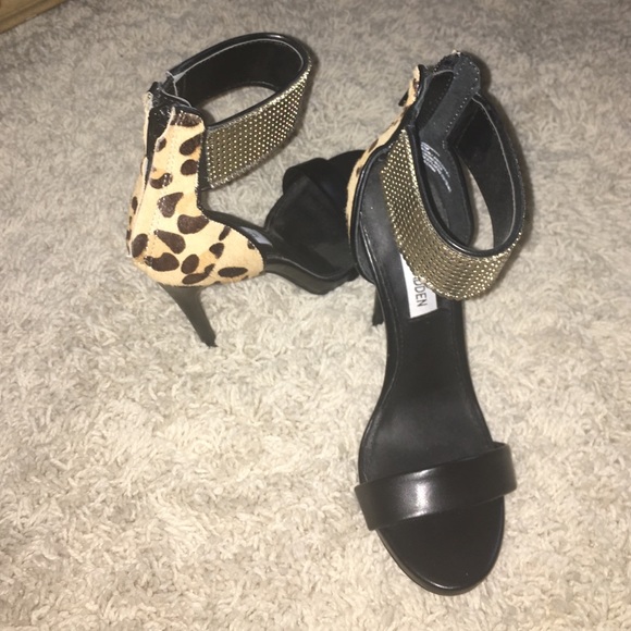 Leopard and Gold Steve Madden pumps - Picture 1 of 4