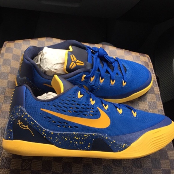 Kobe 9's Blue and Yellow Brand New