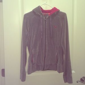 Puma Velour Zip Up Size XL