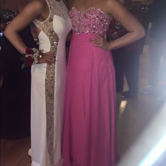 FUCHSIA PROM DRESS- size 10, no alterations - Picture 3 of 4