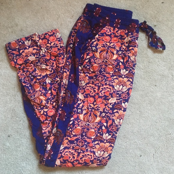 Harem pants - Picture 1 of 3