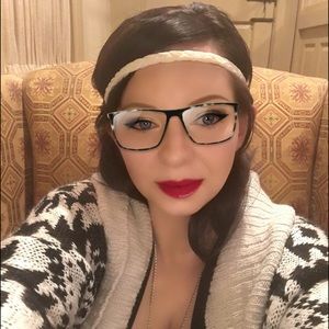 Meet your Posher, Kristina